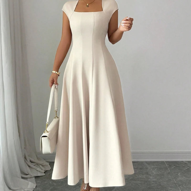 Feline | Elegante midi jurk vierkante hals