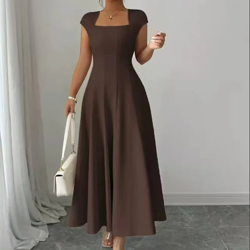 Feline | Elegante midi jurk vierkante hals
