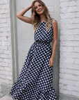 Anne - Polkadot Jurk met Tijdloze Print