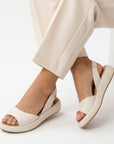 Cláudia - Platte Sandalen met Anatomische Zool