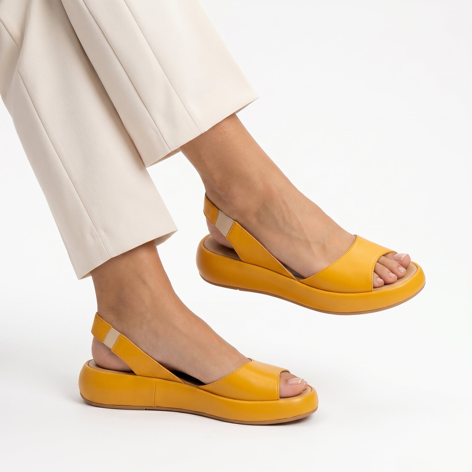 Cláudia - Platte Sandalen met Anatomische Zool