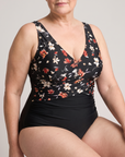 Abby | Flatterend badpak met bloemenprint