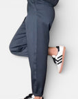 Mathilde – Elegante broek met hoge taille en streep