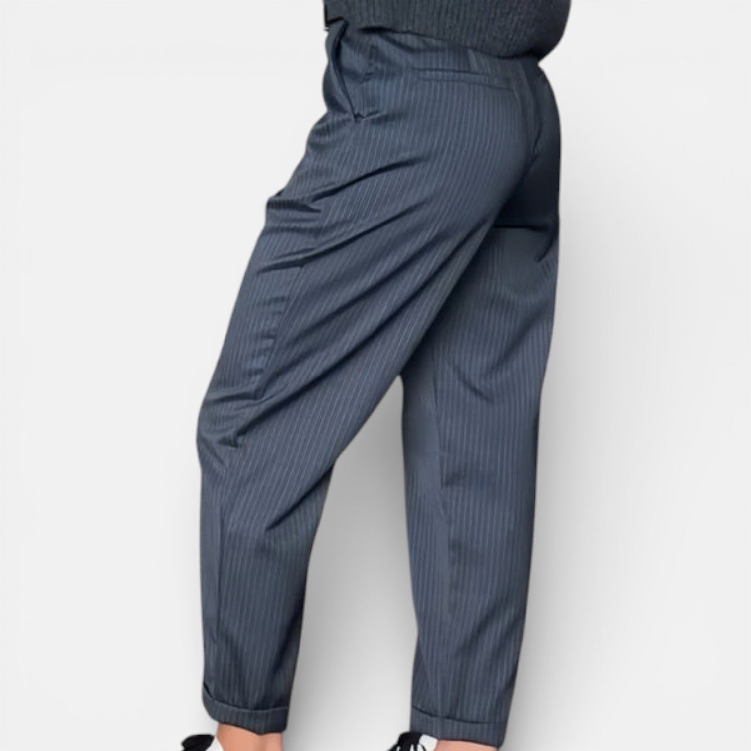 Mathilde – Elegante broek met hoge taille en streep